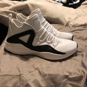 Jordan casual shoes 1 11 4 6 Air Max 90 1